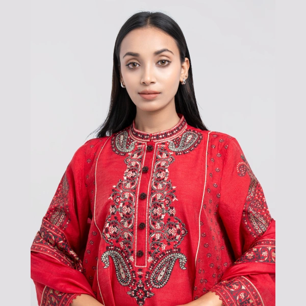 Fit Embroidered Three-Piece Semi-Formal